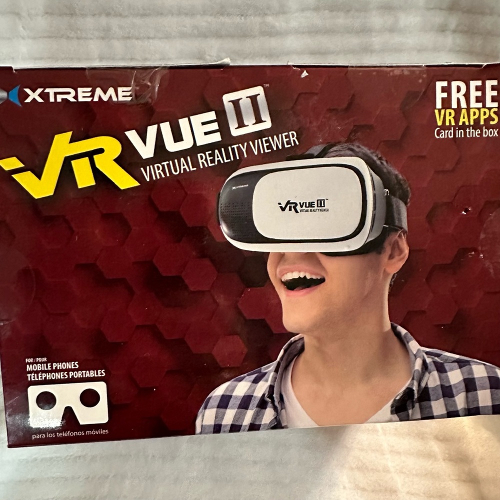 Extreme VR View 2 Virtual Reality Viewer New In Box